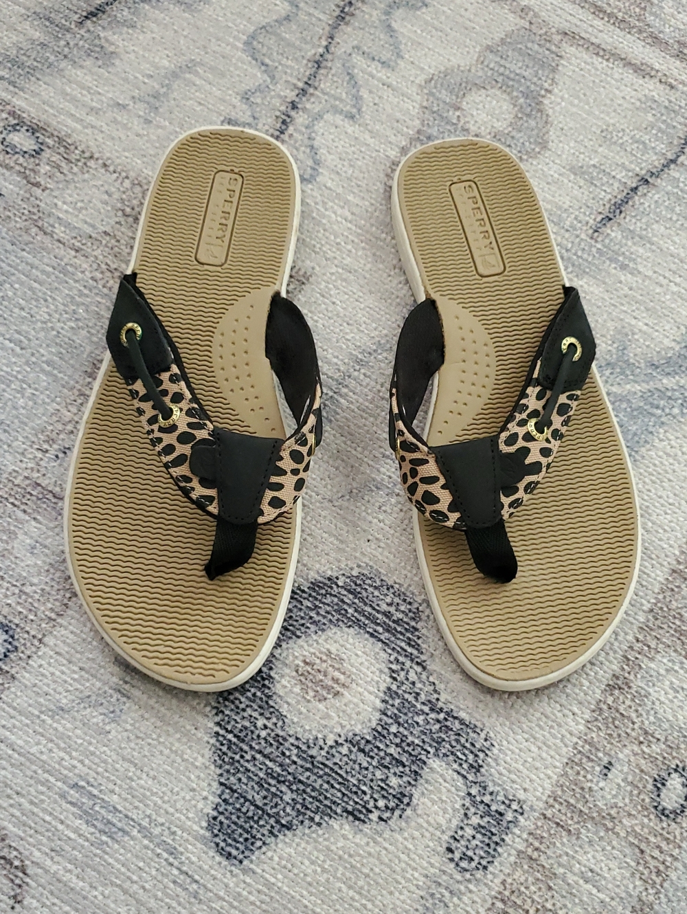 Sperry Seafish Leopard Animal Print Thong Sandals Flip Flops Sz7.5